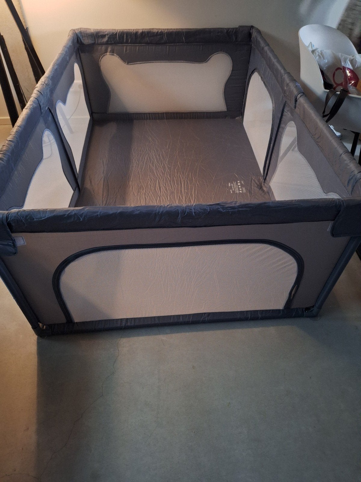 Lionello grondbox te koop zgan, Kinderen en Baby's, Ophalen, Zo goed als nieuw