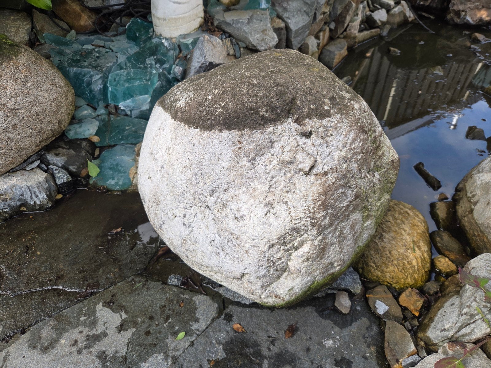 Grote ronde zwerfkeien voor tuin of vijver, circa 40cm, Tuin en Terras, Ophalen, Gebruikt, Grijs, Kei