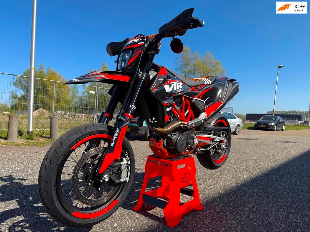 KTM 690 SMC R A2 rijbewijs Supermoto Supermotard no 450/500, Motoren, Motoren | KTM, 693 cc, LED Verlichting, Ktm, Bedrijf