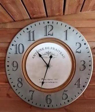 Wandklok groot, Ophalen of Verzenden, Gebruikt, Analoog, Wandklok