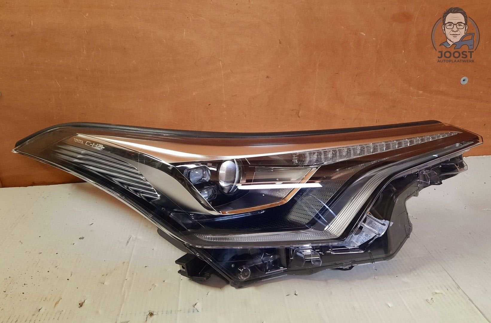 Koplamp recht LED nieuw Toyota C-HR v.a 2020 81130-F4390, Auto-onderdelen, Verlichting, -Avenue du Bourget 60, 1140 Evere / Brussel, België