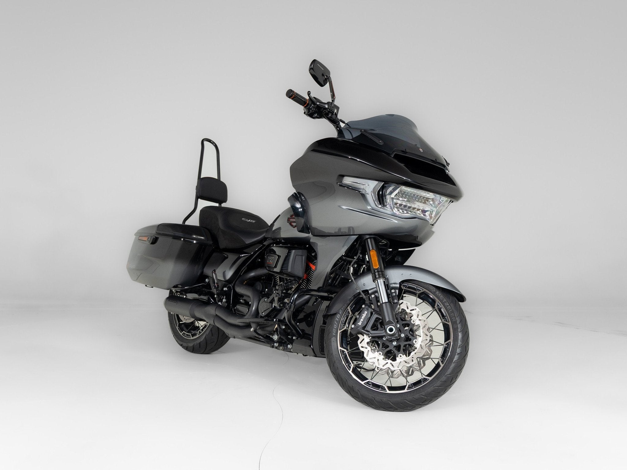Harley-Davidson FLTRXSE (bj 2025), Motoren, Bedrijf, Cruise Control, Overig, Laan van Vredenoord 33
2289 DA  Rijswijk ZH, NL