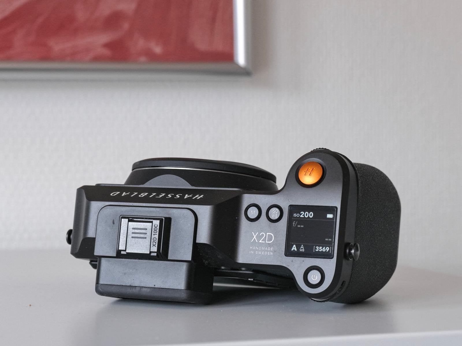 Hasselblad X2D 100C, Accu, Overige typen, Ophalen of Verzenden, Zo goed als nieuw