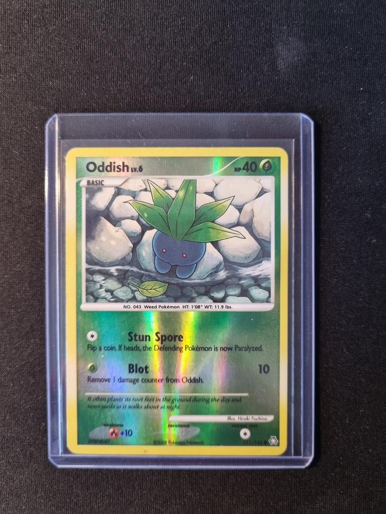 Pokémon Oddish 111/146 Reverse Holofoil, Ophalen of Verzenden, Zo goed als nieuw, Losse kaart, Foil
