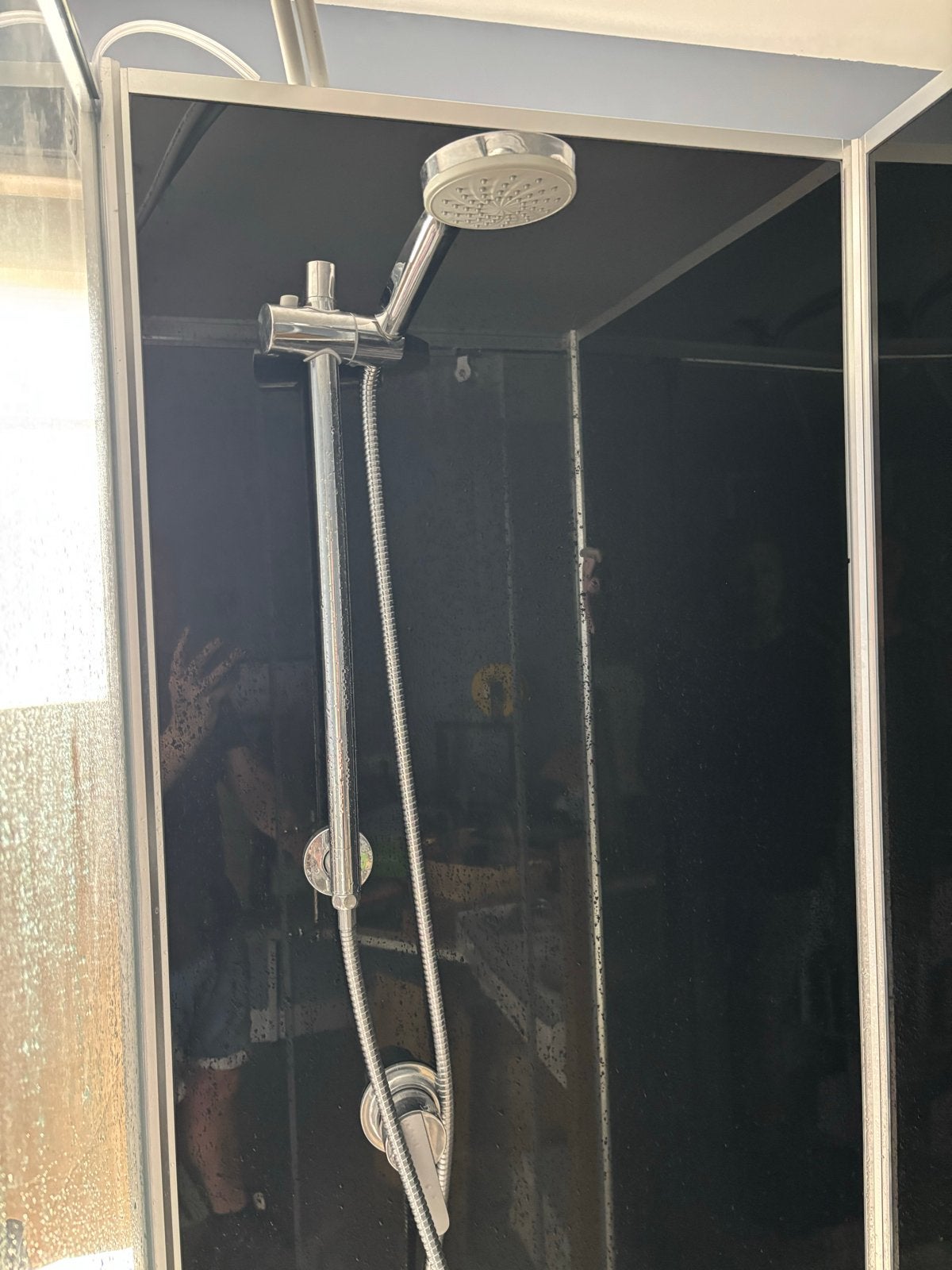 Tijdelijke douche - nooddouche  Douchecabine met doucheset, Doe-het-zelf en Verbouw, Sanitair, Ophalen, Gebruikt, Chroom, Douche