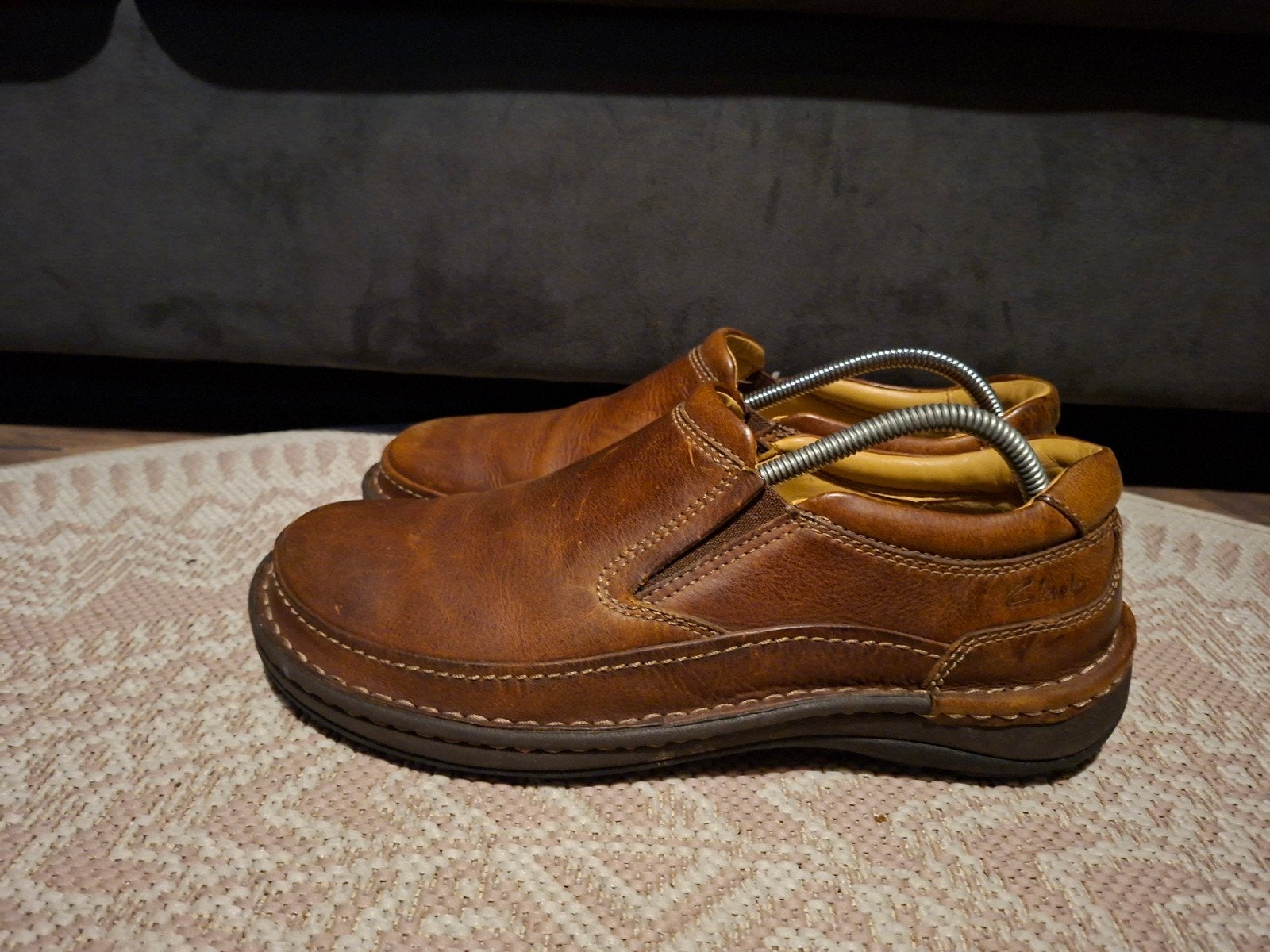 Clarks Maat 43, Kleding | Heren, Bruin, Ophalen of Verzenden, Zo goed als nieuw, Espadrilles of Moccasins