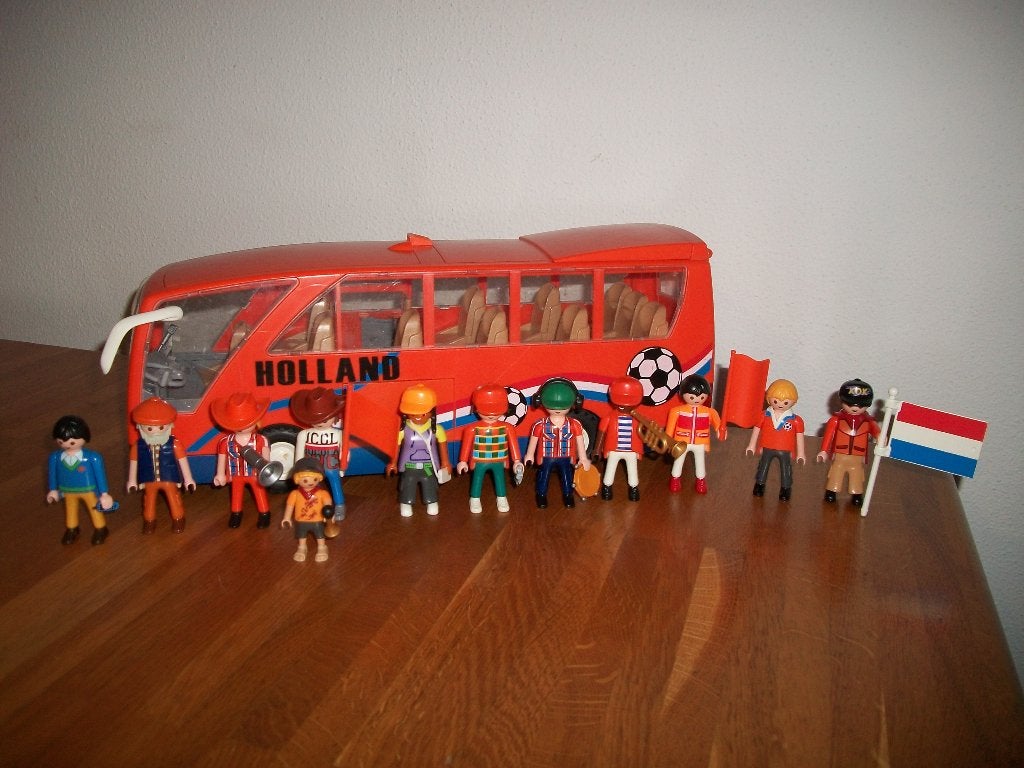 5025 supportersbus Oranje / Touringcar / bus vol met fans, Complete set, Ophalen of Verzenden, Zo goed als nieuw, City life