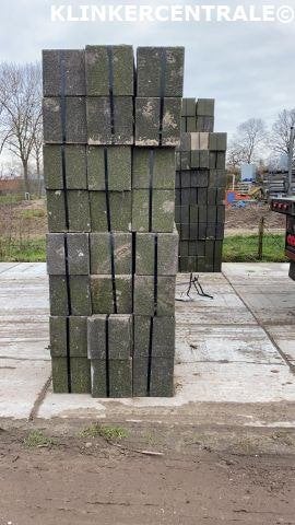 220m2 grijs dikke betonteg. 30x30x6cm bestrating stoep/tuin, Bij dit gebruikte product niet meer te achterhalen., Gebruikt, Verzenden