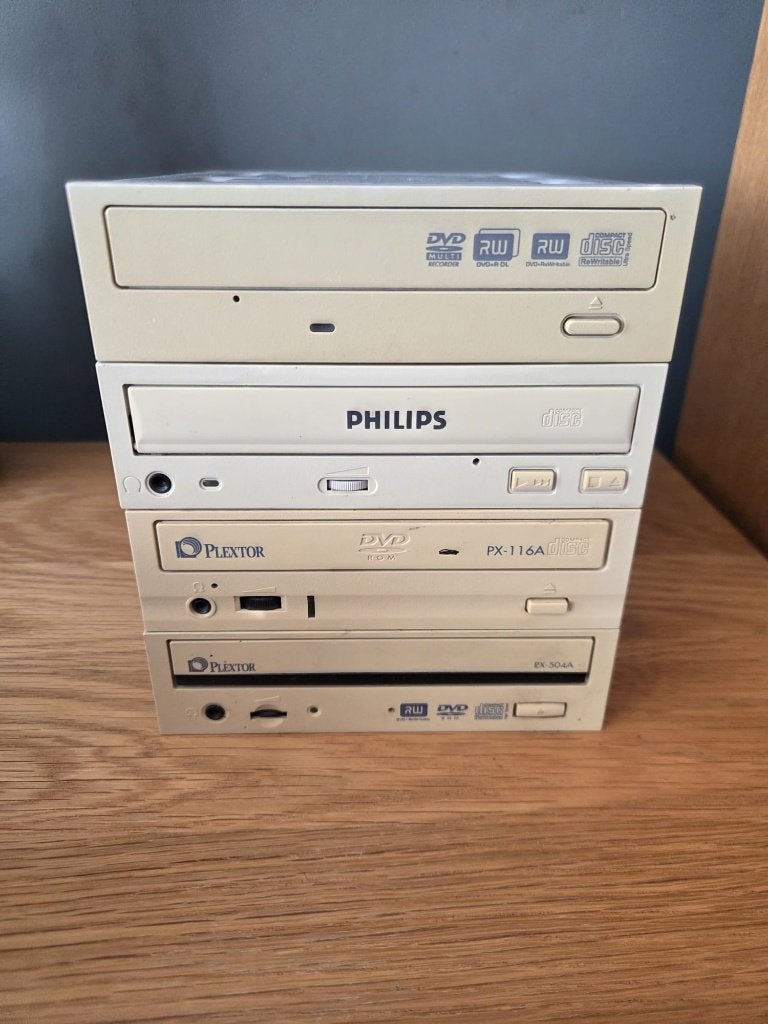 4 cd-rom | dvd-rom spelers / branders, Computers en Software, Ophalen of Verzenden, Meerdere merken