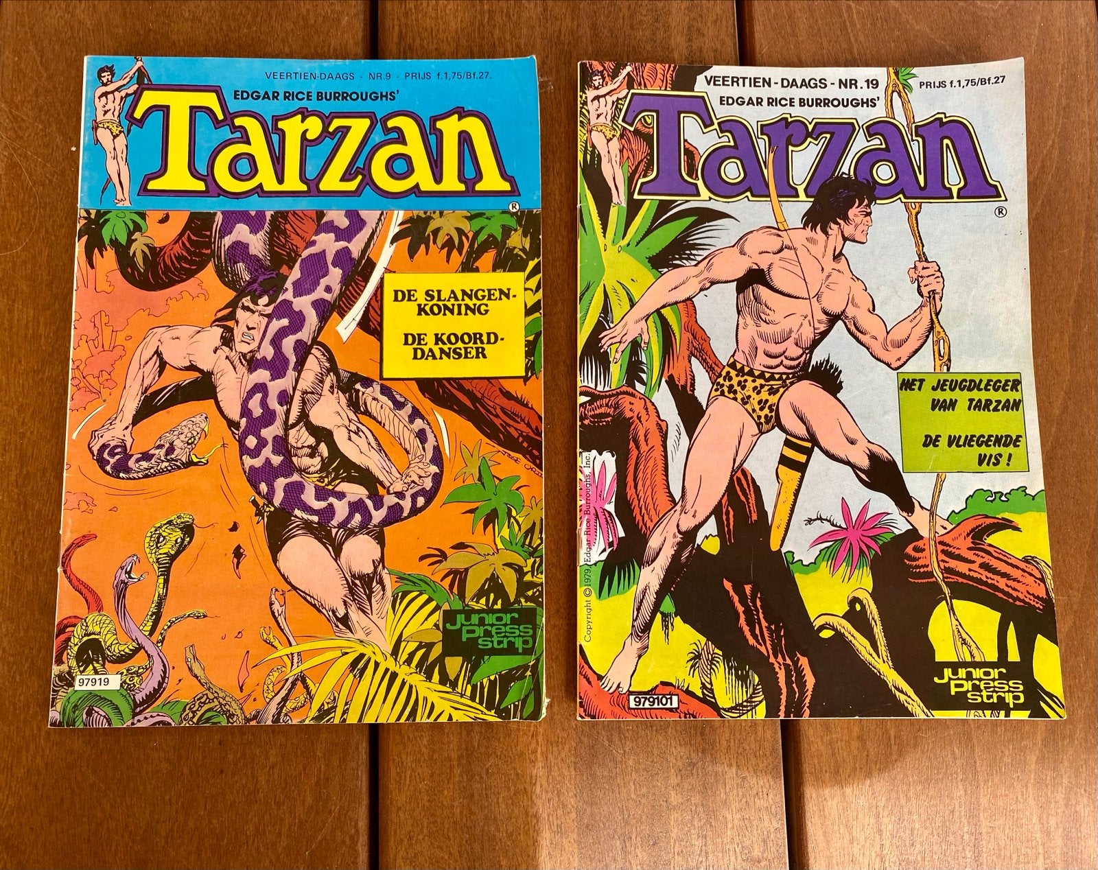 Tarzan stripboeken - 2 stuks - Junior Press Strip, Boeken, Stripboeken, Meerdere stripboeken, Ophalen of Verzenden, Gelezen