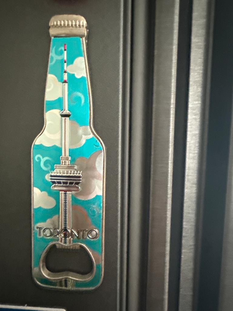 Toronto Flesopener Magneet - Souvenir CN Tower, Ophalen of Verzenden, Zo goed als nieuw