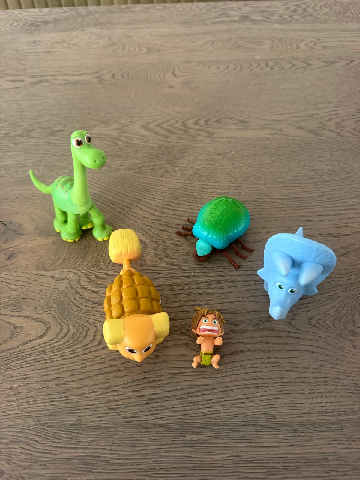 The Good Dinosaur speelfiguren set, Ophalen of Verzenden, Zo goed als nieuw