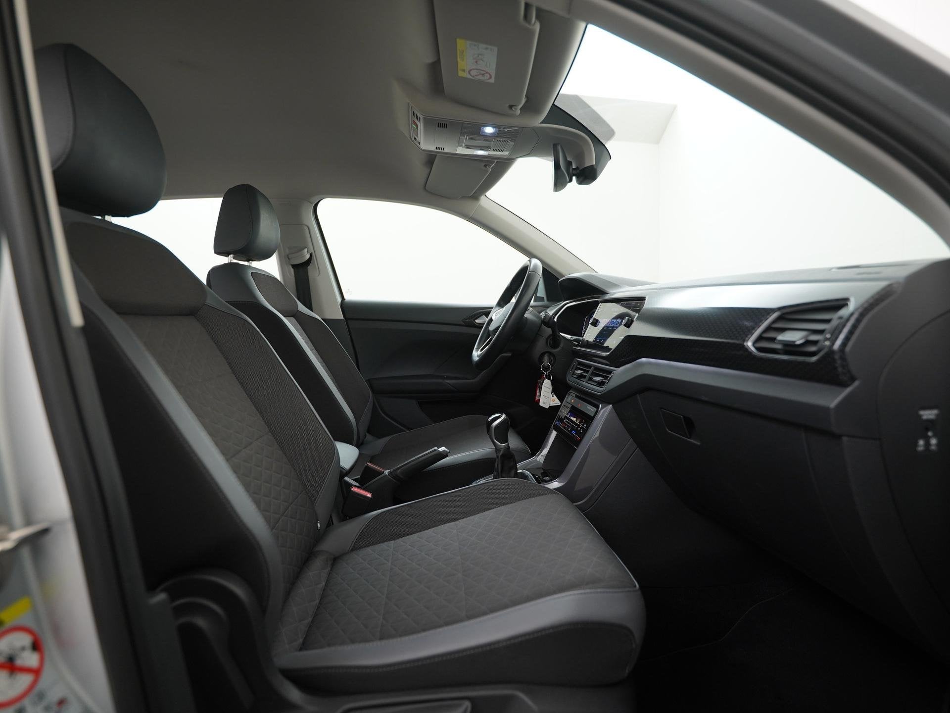 Volkswagen T-Cross 1.0 TSI Style | Trekhaak | Camera | Stoel, Voorwielaandrijving, Gebruikt, Euro 6, Automatische klimaatregeling