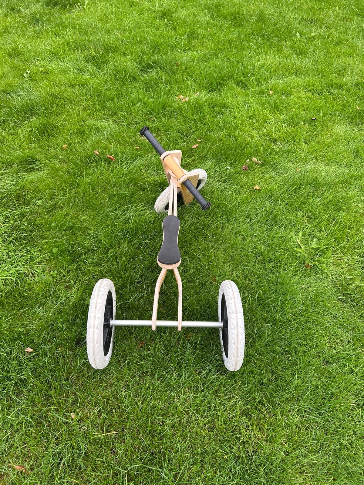 Foto 3 van Wishbone bike