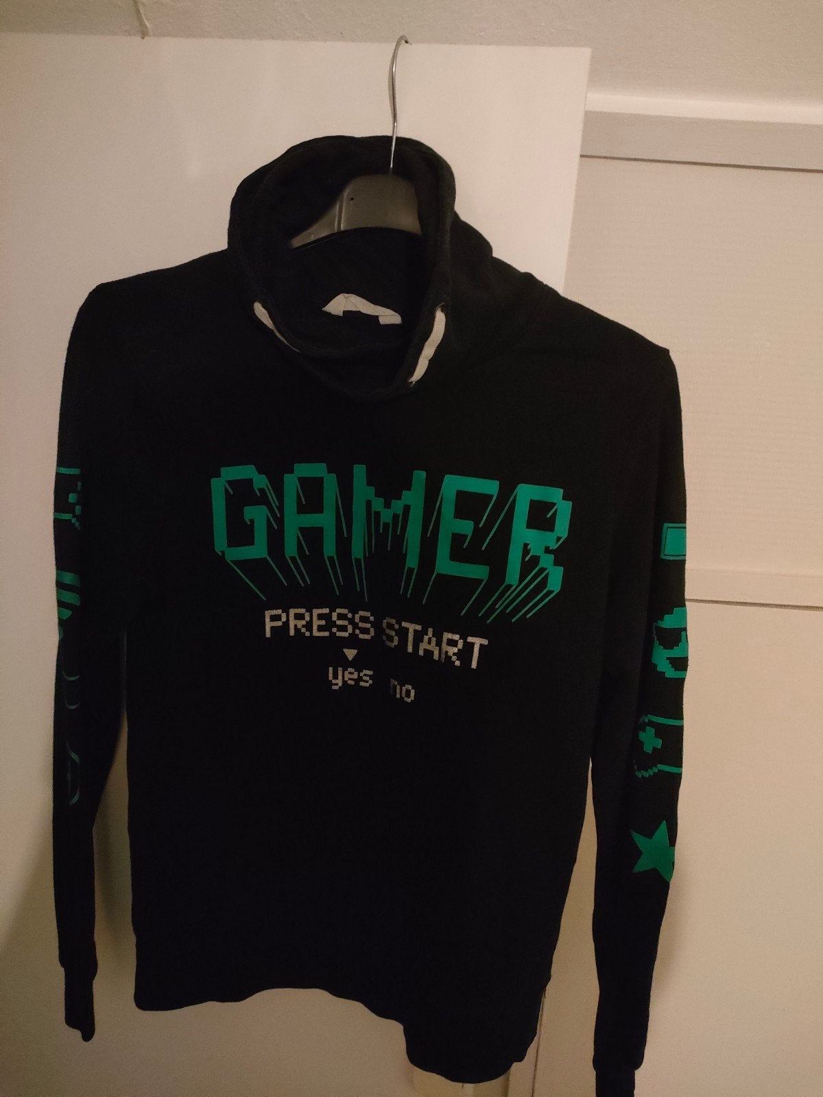 Leuke trui maat 158/164 - Gamer Press Start, Kinderen en Baby's, Ophalen, Gebruikt, Jongen, Trui of Vest