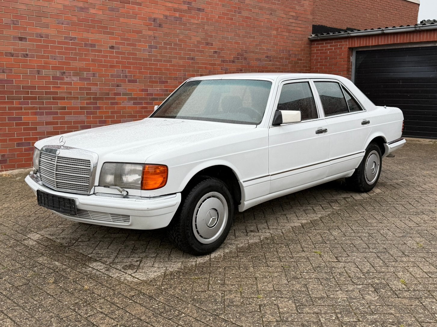Mercedes Benz 420 SE W126 2 serie 1987 Oldtimer, Auto's, Automaat, Achterwielaandrijving, Wit, Mercedes-Benz