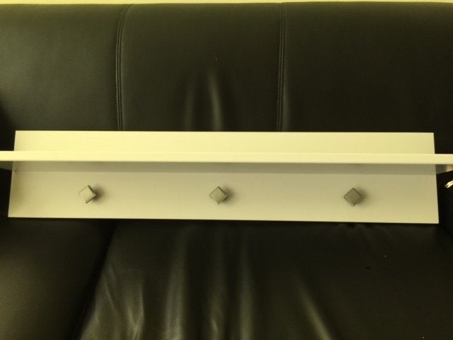Witte wandrek wandplank kapstok voor babykamer of hall 68 cm, Ophalen of Verzenden, Nieuw