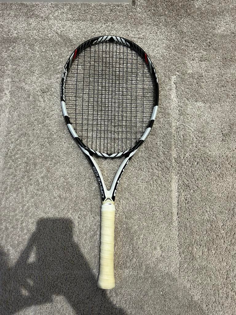 Babolat drive 105 tennisracket incl tennistas, Sport en Fitness, Tennis, Ophalen, Zo goed als nieuw, Racket, Babolat