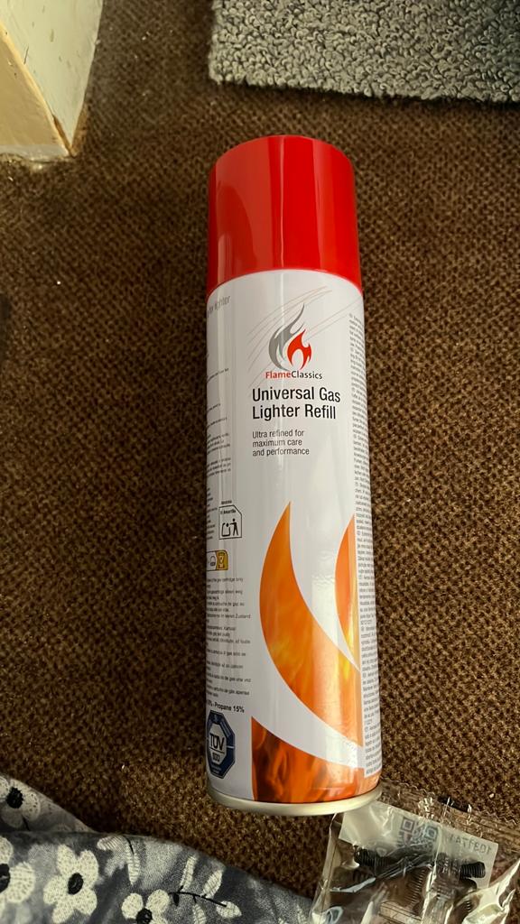 Aanstekersgas navulling, Ophalen of Verzenden, Zo goed als nieuw