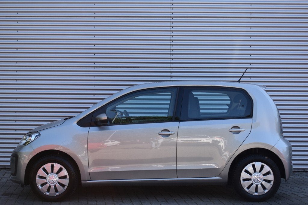 Volkswagen UP 1.0 5DRS. MOVE UP! / BLUETOOTH  / DAB RADIO /, Voorwielaandrijving, Up!, 23 km/l, Bedrijf
