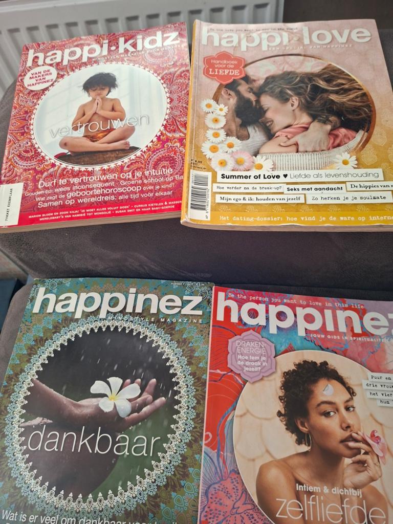 Happinez, Ophalen