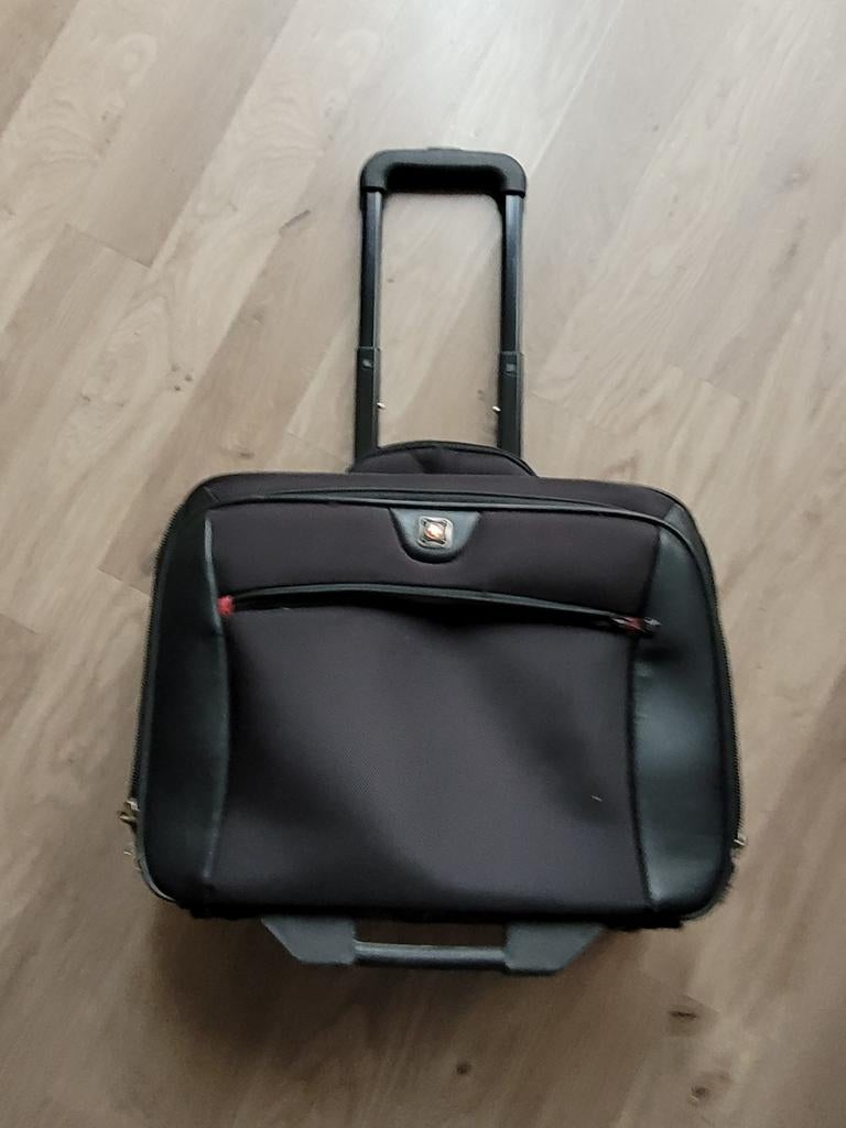 Swissgear Trolley - Ideaal voor Reizen!, Wieltjes, Gebruikt, Minder dan 50 cm, Ophalen of Verzenden