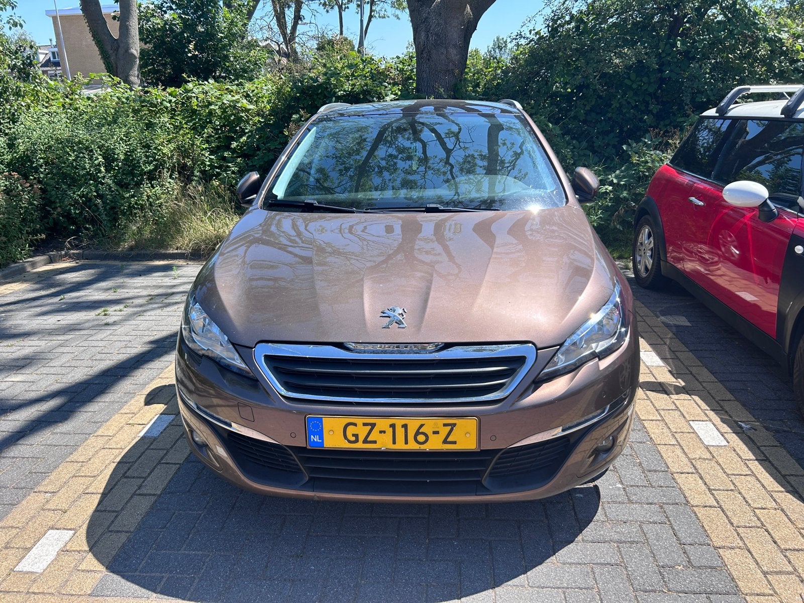 Peugeot 308 1.2 E-thp 81KW/110PK SW 2015 Bruin, Auto's, Voorwielaandrijving, 1199 cc, Origineel Nederlands, Particulier