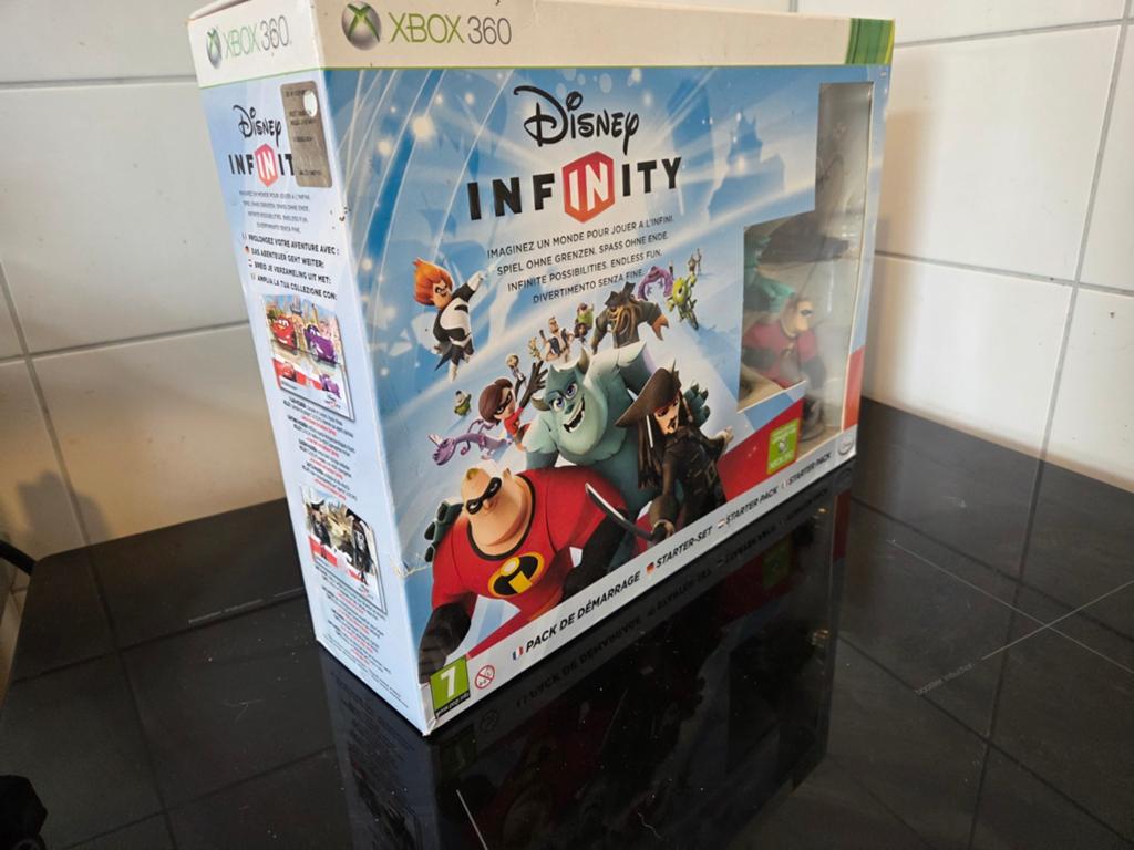 Disney Infinity 1.0 Starter Pack Xbox 360 in doos, Spelcomputers en Games, Games | Xbox 360, Ophalen of Verzenden