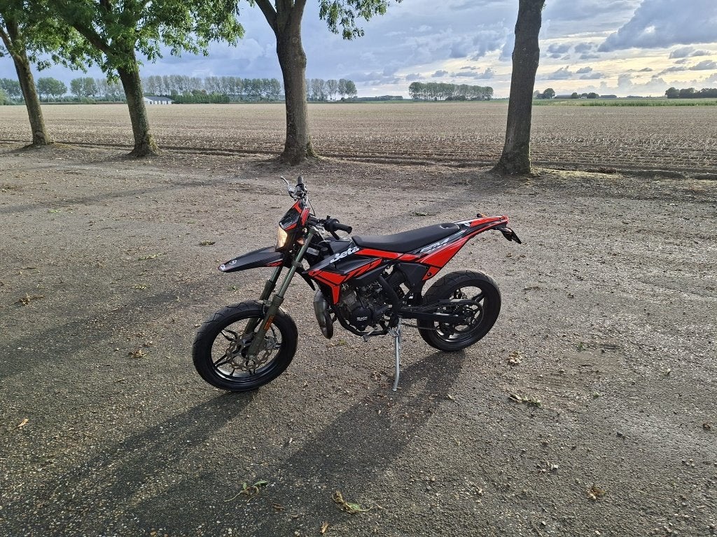 Beta RR 50 Motard 2025 4500km, 6 versnellingen, Gebruikt, 50 cc, Ophalen