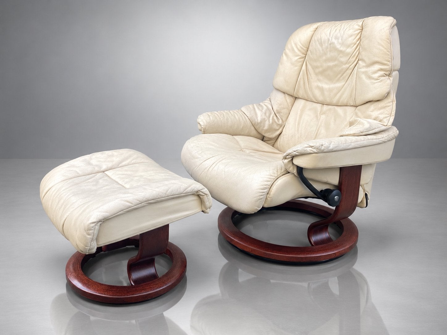 Schitterende Stressless Reno Relaxfauteuil & hocker, Ophalen of Verzenden, Zo goed als nieuw, 50 tot 75 cm, Leer