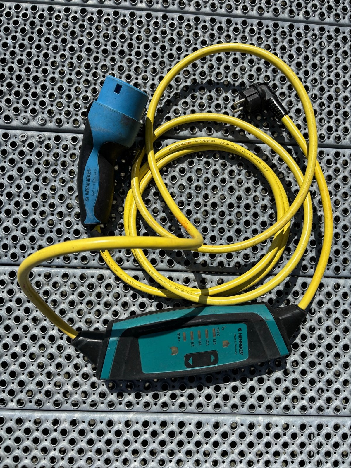 Mennekes Laadkabel  - Autoladen via het stopcontact!, Auto diversen, Auto-accessoires, Gebruikt, Ophalen