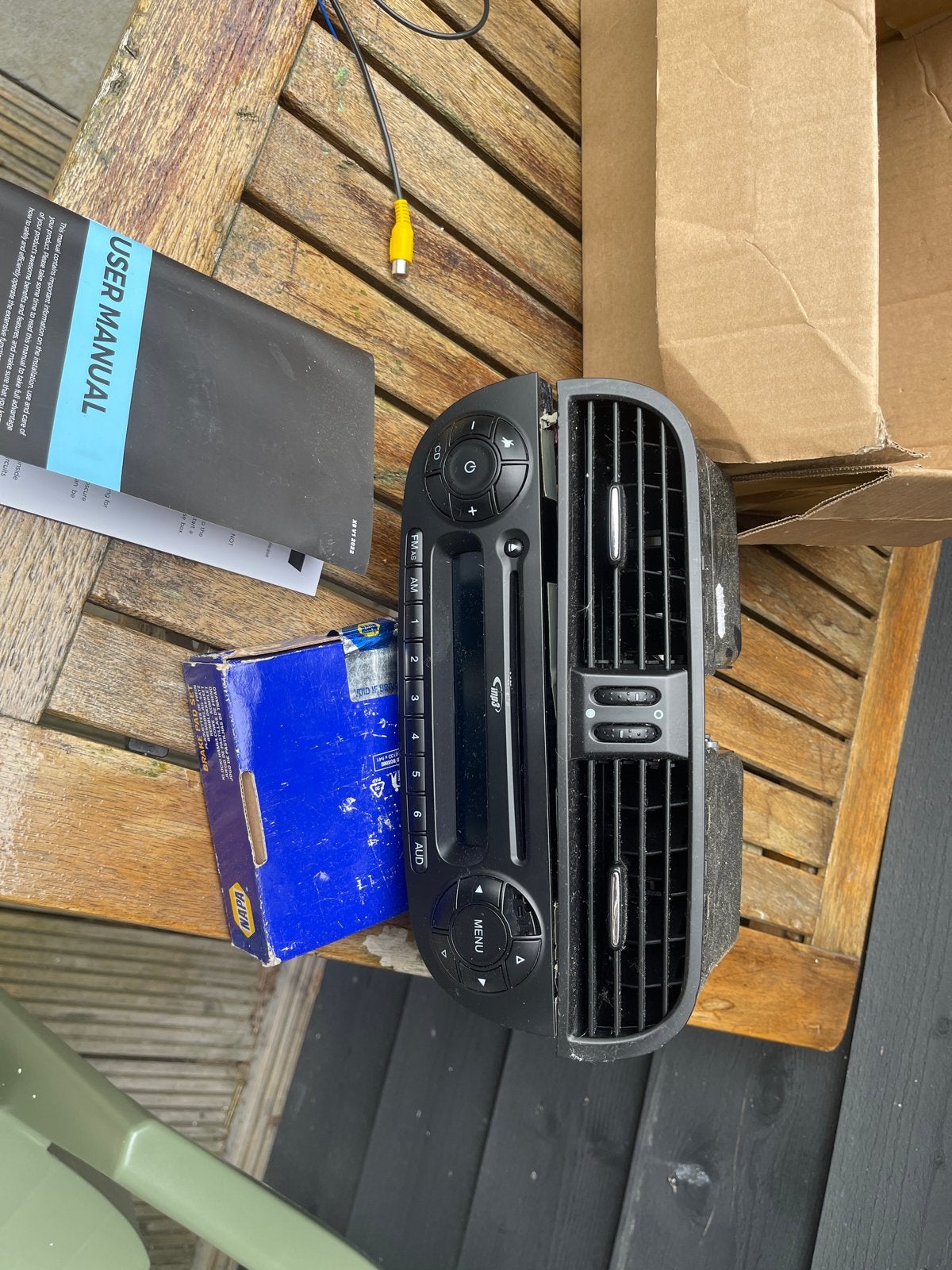Fiat 500/ abarth  Radio met ventilatieroosters en speaker, Ophalen of Verzenden, Gebruikt