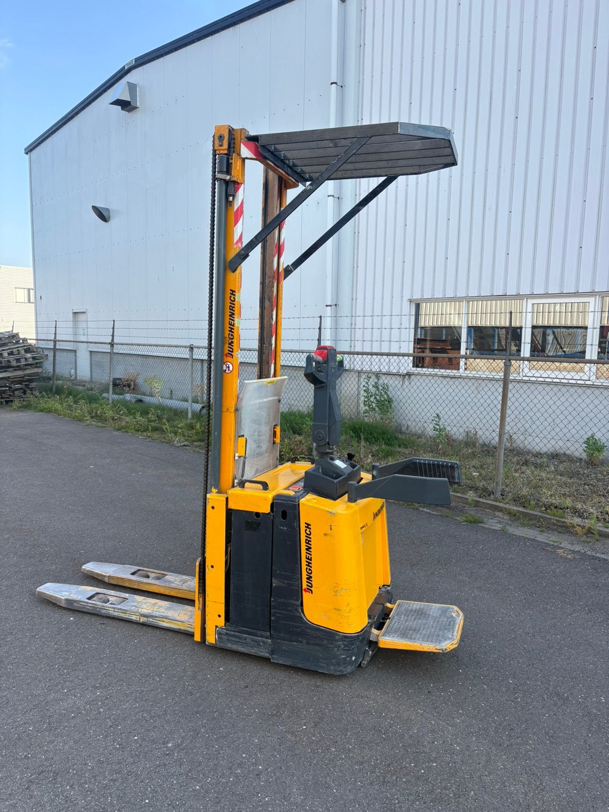 Te koop werkende electrische stapelaar, Ophalen, Gebruikt