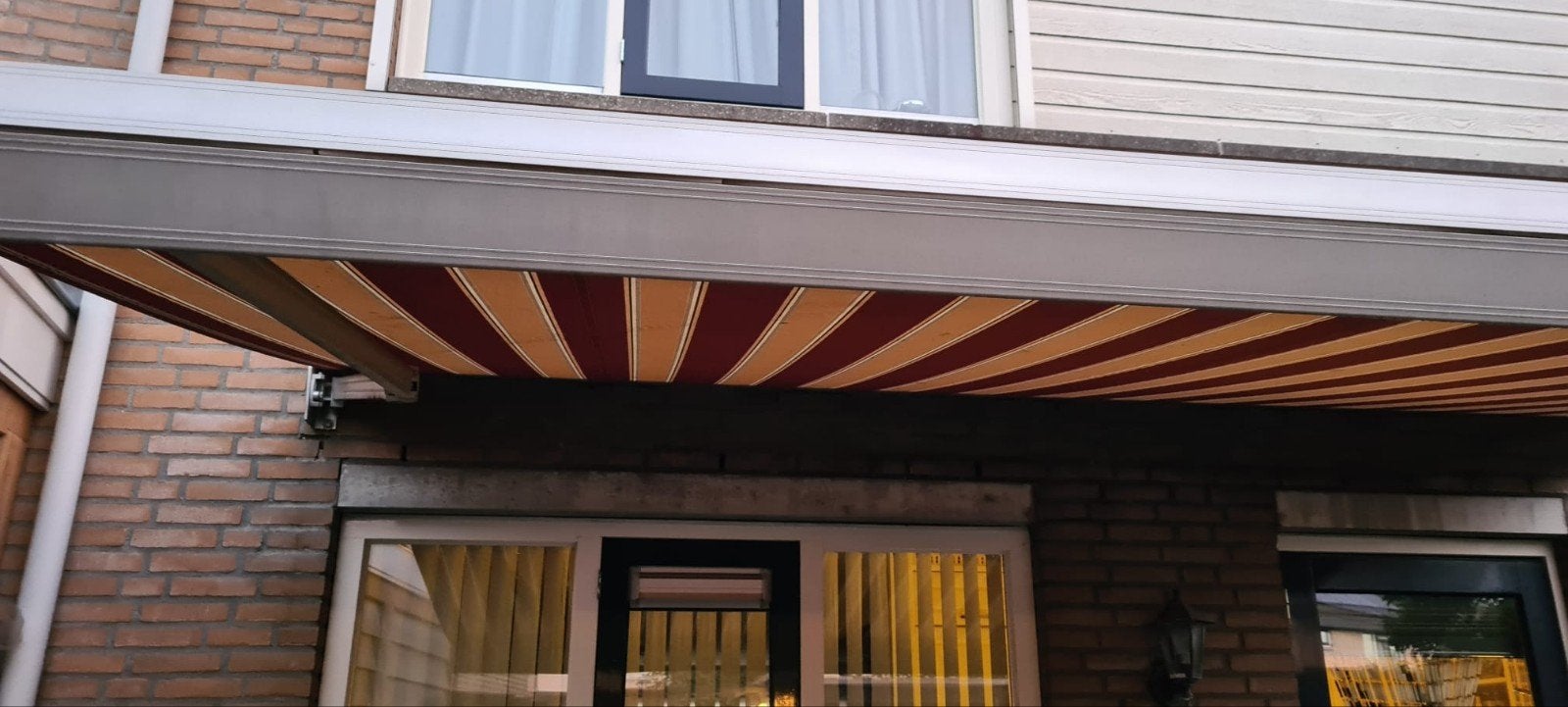 Zonnescherm met knik arm, Tuin en Terras, Ophalen, Gebruikt, 450 cm of meer, 150 tot 300 cm