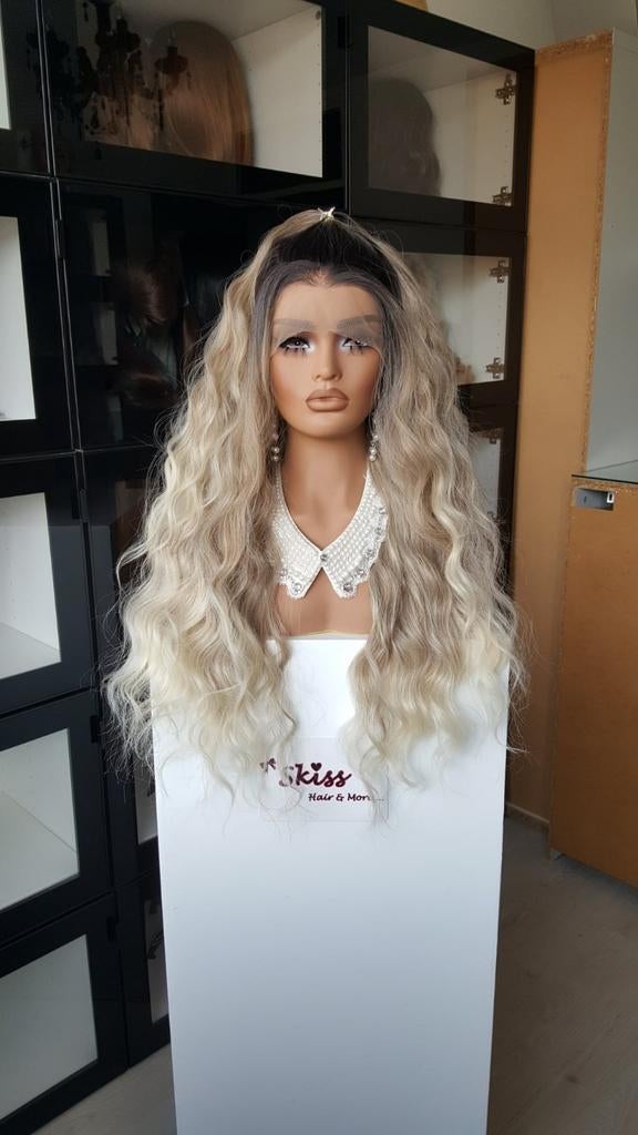 Luxe Lace Pruik: Uitgroei - Gemêleerd blond - Lichte punten, Ophalen of Verzenden, Nieuw, Pruik of Haarverlenging