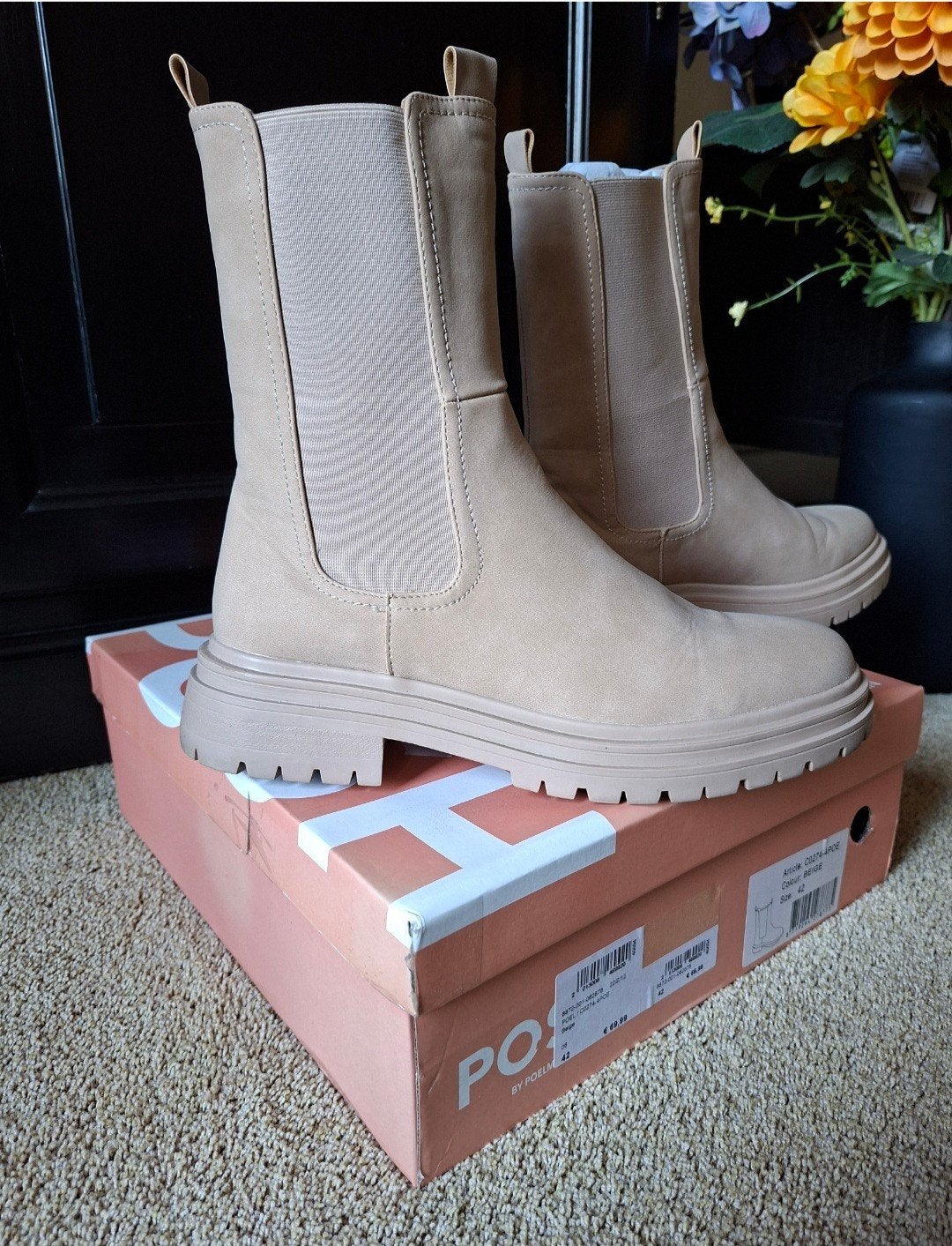 1x gedragen Chelsea laarzen Posh by Poelman beige Mt42(41,5), Hoge laarzen, Beige, Nieuw, Ophalen of Verzenden