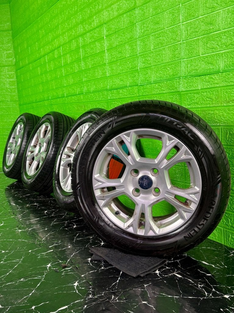 Originele Ford Fiesta MK5 MK6 velgen 15" 4x108 zomerset 7mm!