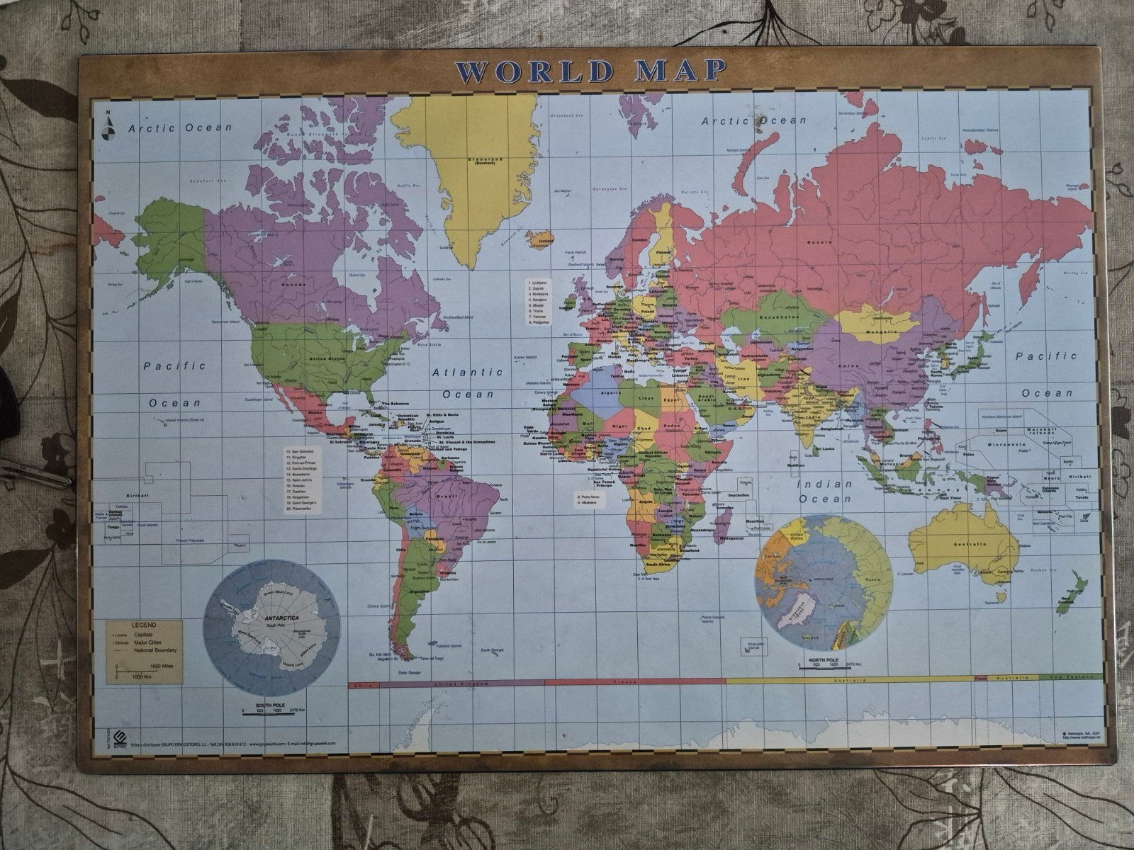 Placemat wereldkaart voor bureau, Ophalen of Verzenden, Zo goed als nieuw