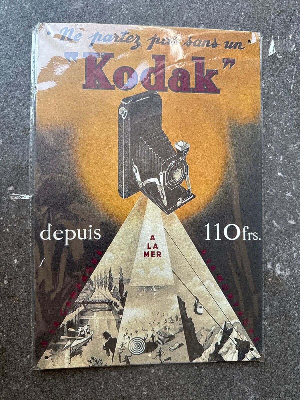 Vintage Kodak reclamebord - "Ne partez pas sans un Kodak", Ophalen, Overige typen