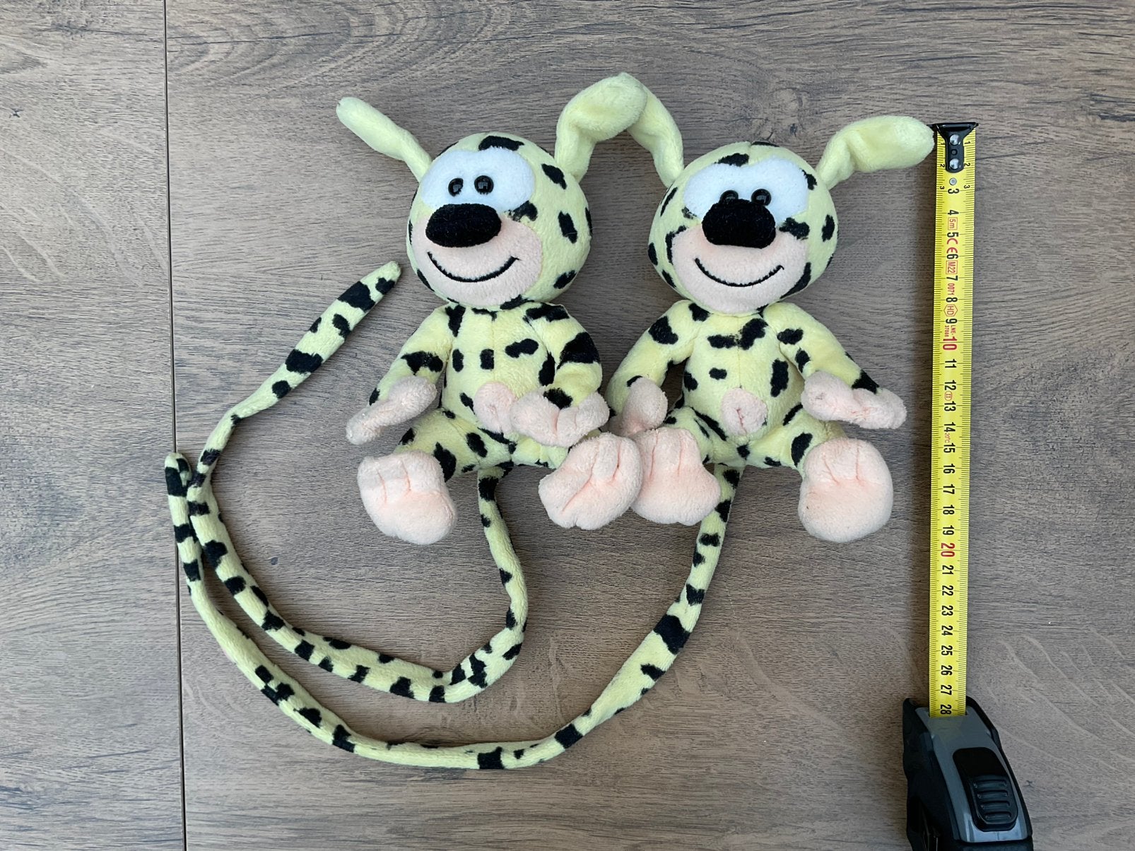 2 zgan, niet kapot, Marsupilami knuffels pluche, Verzamelen, Stripfiguren, Ophalen, Overige figuren, Zo goed als nieuw, Beeldje of Figuurtje