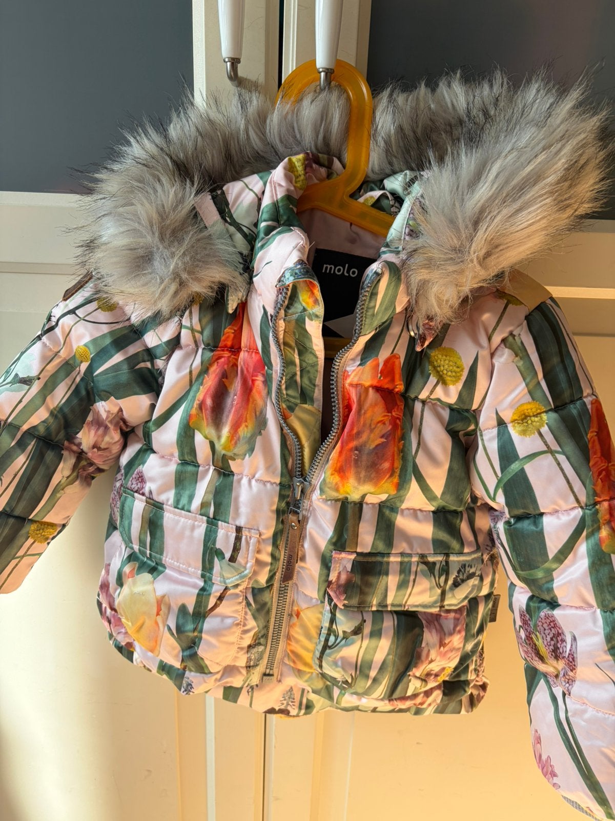 Winterjas maat 92/98 van molo, Ophalen, Zo goed als nieuw, Meisje, Jas