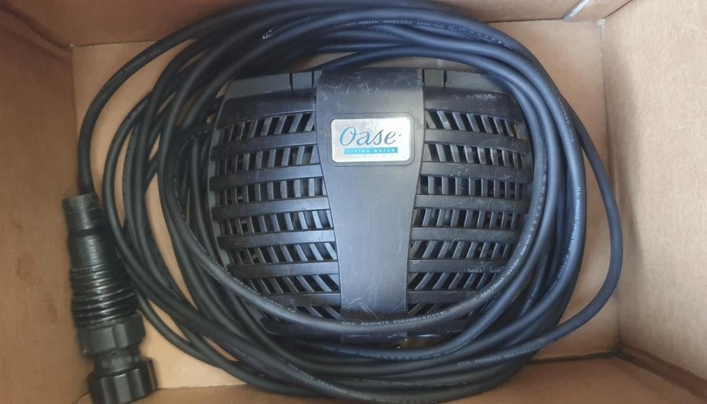 Oase pomp., Tuin en Terras, Vijver-toebehoren, Ophalen of Verzenden, Gebruikt, Vijverpomp