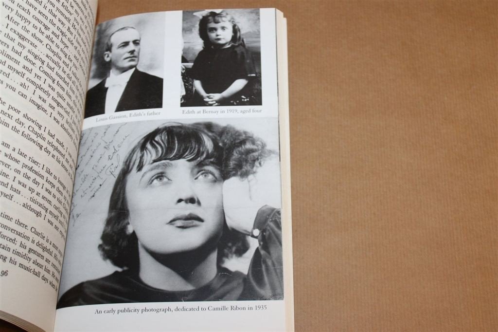 The Wheel of Fortune — Autobiografie Edith Piaf, Ophalen of Verzenden, Gelezen, Artiest