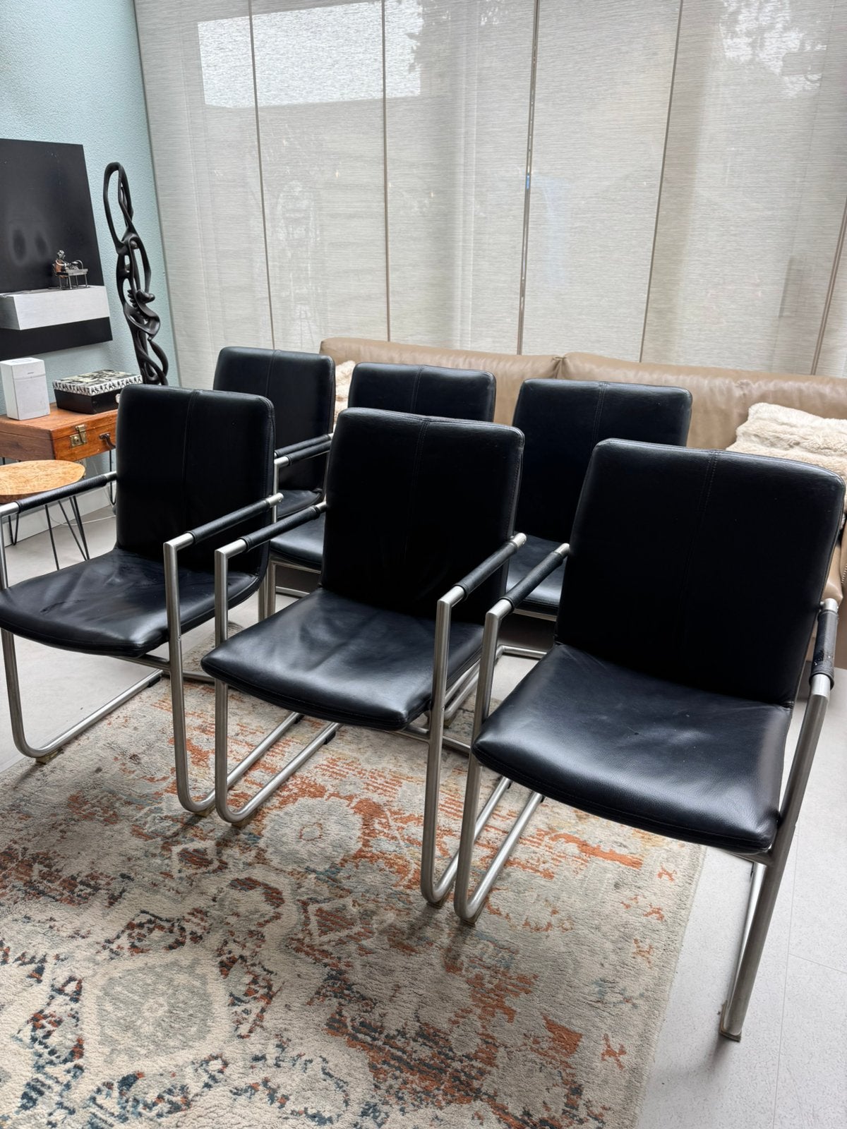 6 zwarte Henders en Hazel design eetkamer stoelen, Gebruikt, Zwart, Ophalen of Verzenden, Vijf, Zes of meer stoelen