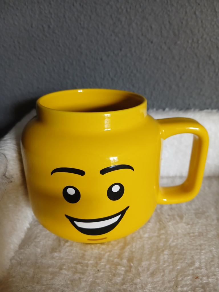 Lego Mok Geel - Lego Hoofd - Zo goed als nieuw, Keramiek, Ophalen of Verzenden, Zo goed als nieuw, Overige stijlen