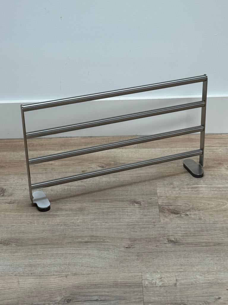 IKEA BROGRUND Wandplank met handdoekrek, Ophalen, Zo goed als nieuw