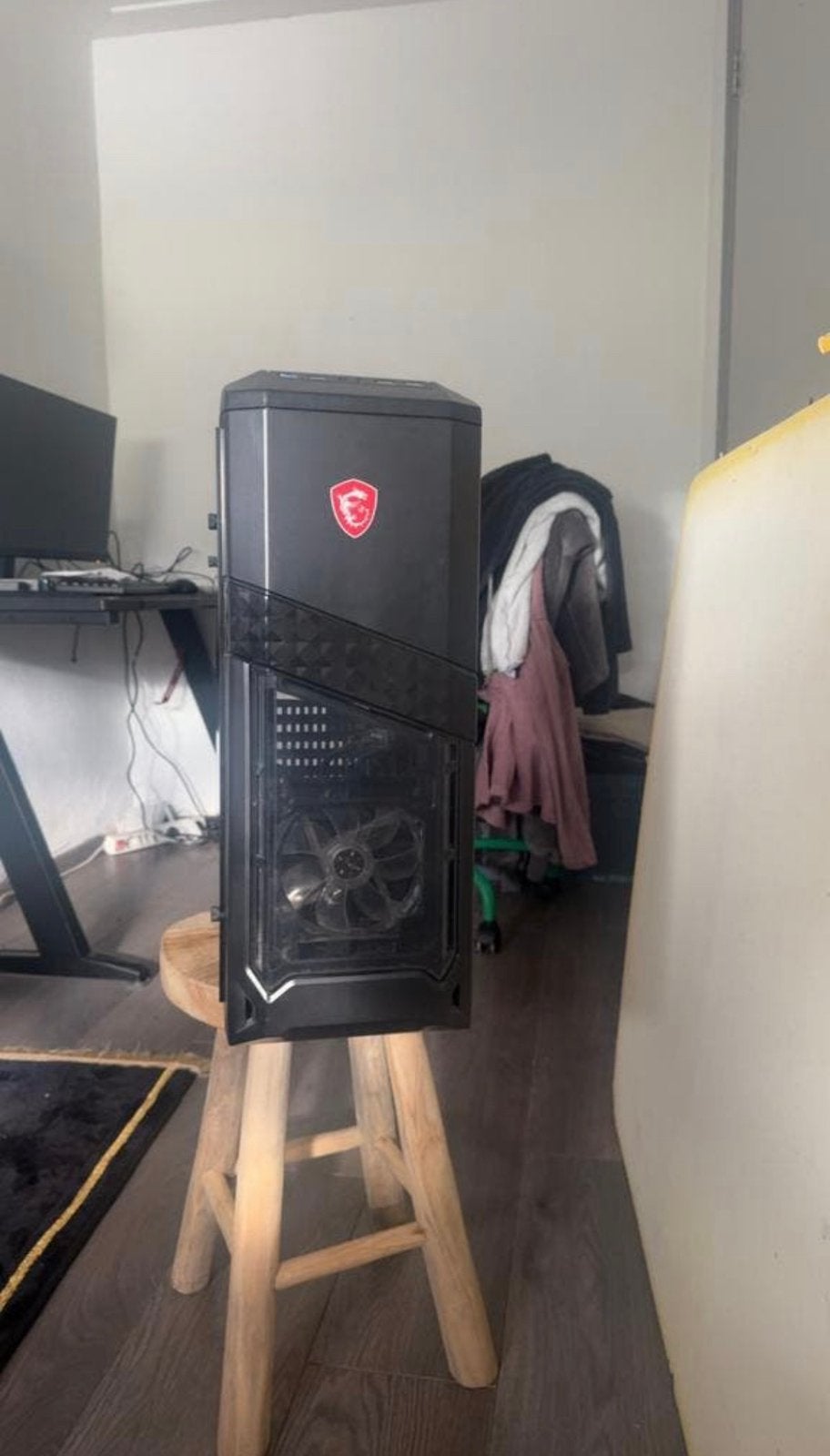 Complete Gaming PC - Ideaal voor beginners (Fortnite 90 FPS), Computers en Software, Ophalen, Gebruikt, Gaming, SSD