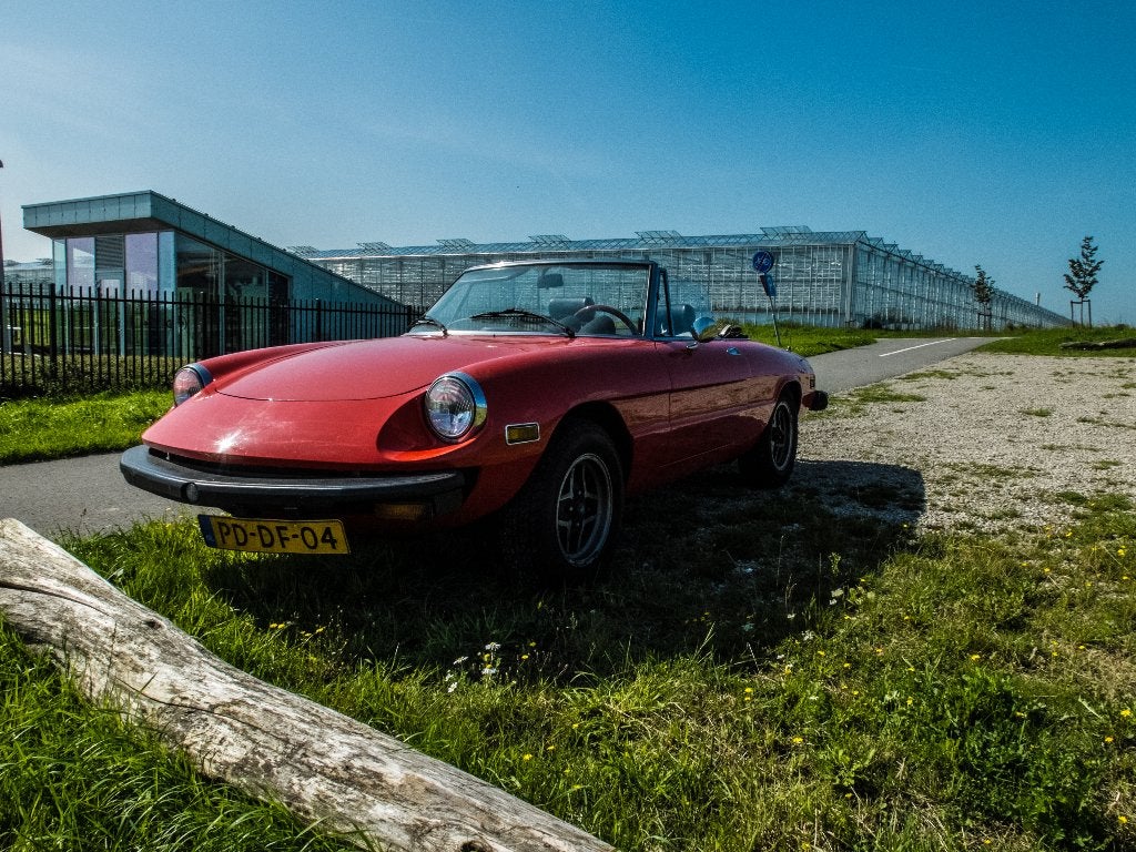 Alfa Romeo 2000 2.0 Spider Veloce 1978 Rood, Auto's, Achterwielaandrijving, Zwart, Cabriolet, Leder