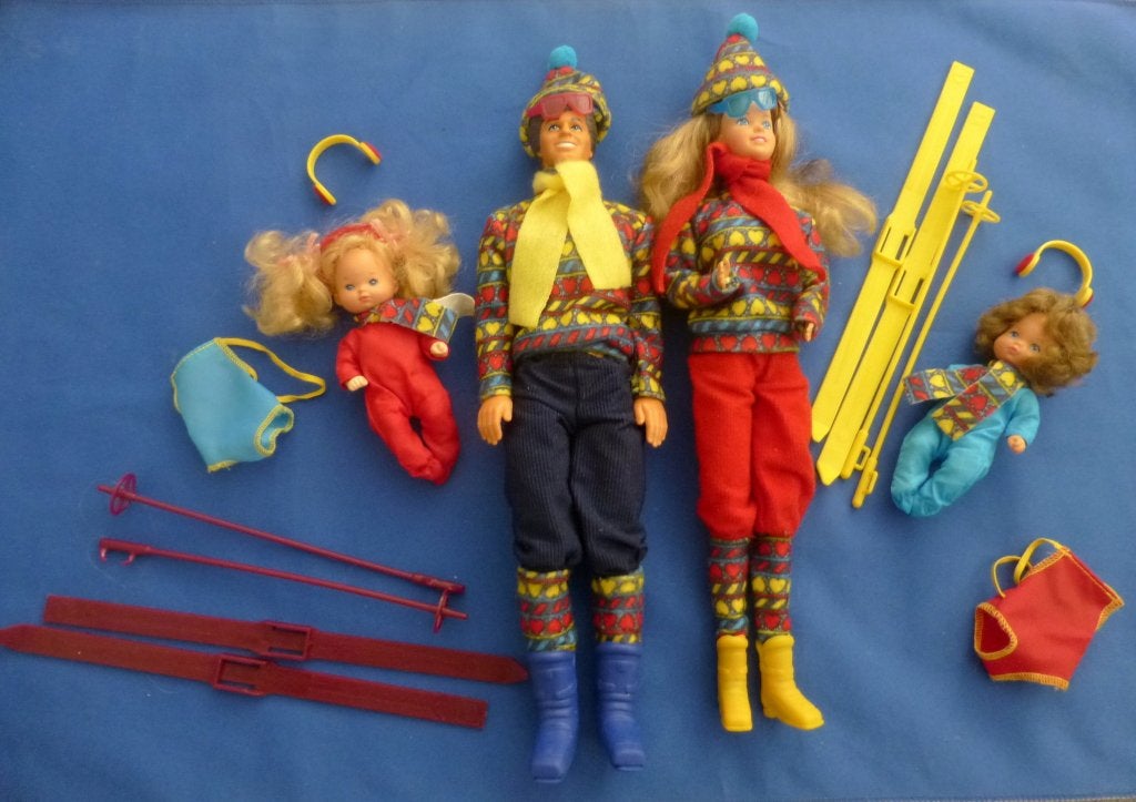 Barbie Heart Family in Snow Fun, Verzamelen, Poppen, Ophalen of Verzenden, Zo goed als nieuw, Pop