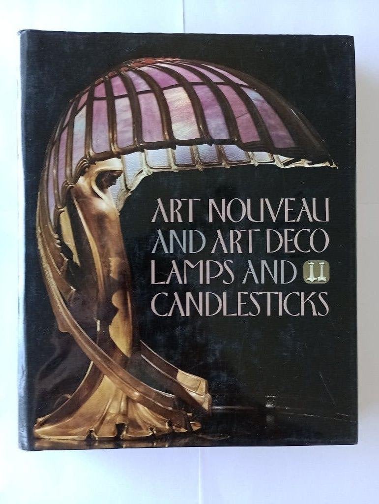 Art Nouveau and Art Deco Lamps and Candlesticks, Ophalen of Verzenden, Zo goed als nieuw, Meerdere auteurs, Overige onderwerpen
